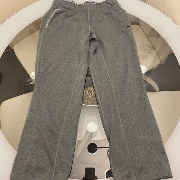 Nike Pants - Nike sweatpants